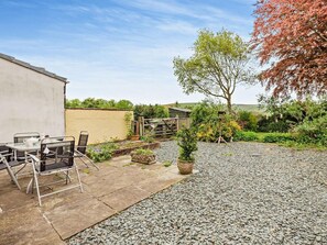 Outdoor dining - 3 Bed in Wigton (oc-sz050) (Ireby)