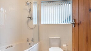 Bathroom - 2 Bed in Cockermouth (oc-sz164) (Mockerkin)