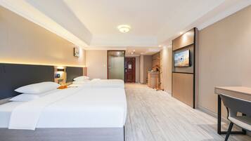 Superior Twin Room, City View