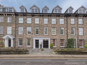 Exterior - 2 Bed in Keswick (oc-sz494) (Keswick)