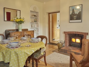 Dining - 3 Bed in Keswick (oc-sz422) (Underskiddaw)