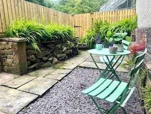Outdoor dining - 1 Bed in Cockermouth (oc-sz294) (Cockermouth)