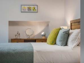 Free WiFi, bed sheets - 1 Bed in Keswick (oc-sz051) (Keswick)