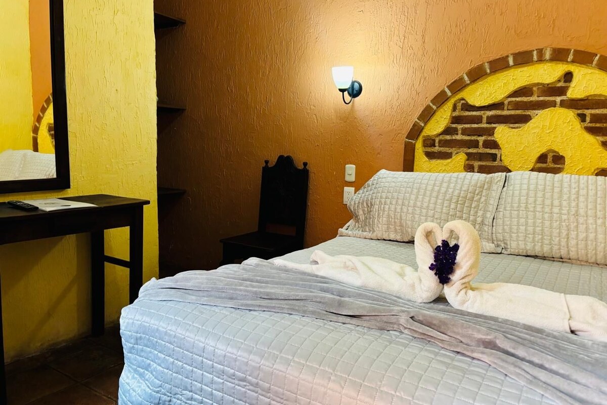 WiFi (free), bed sheets