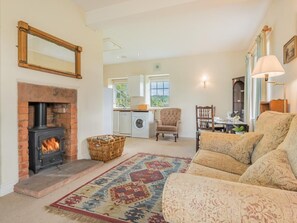 TV, fireplace - 1 Bed in Penrith (oc-sz176) (Lazonby)