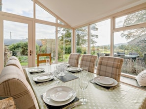 Dining - 4 Bed in Sedbergh (oc-sz595) (Millthrop)