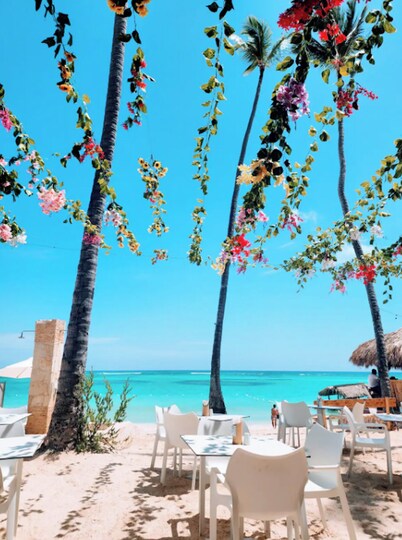 AVENTURA STUDIOS at LOS CORALES BEACH