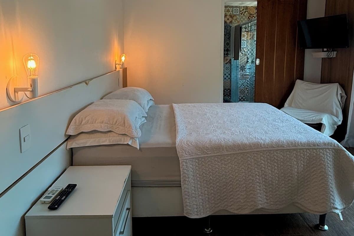 Deluxe Double Room, Lagoon View | Iron/ironing board (on request), WiFi (free)