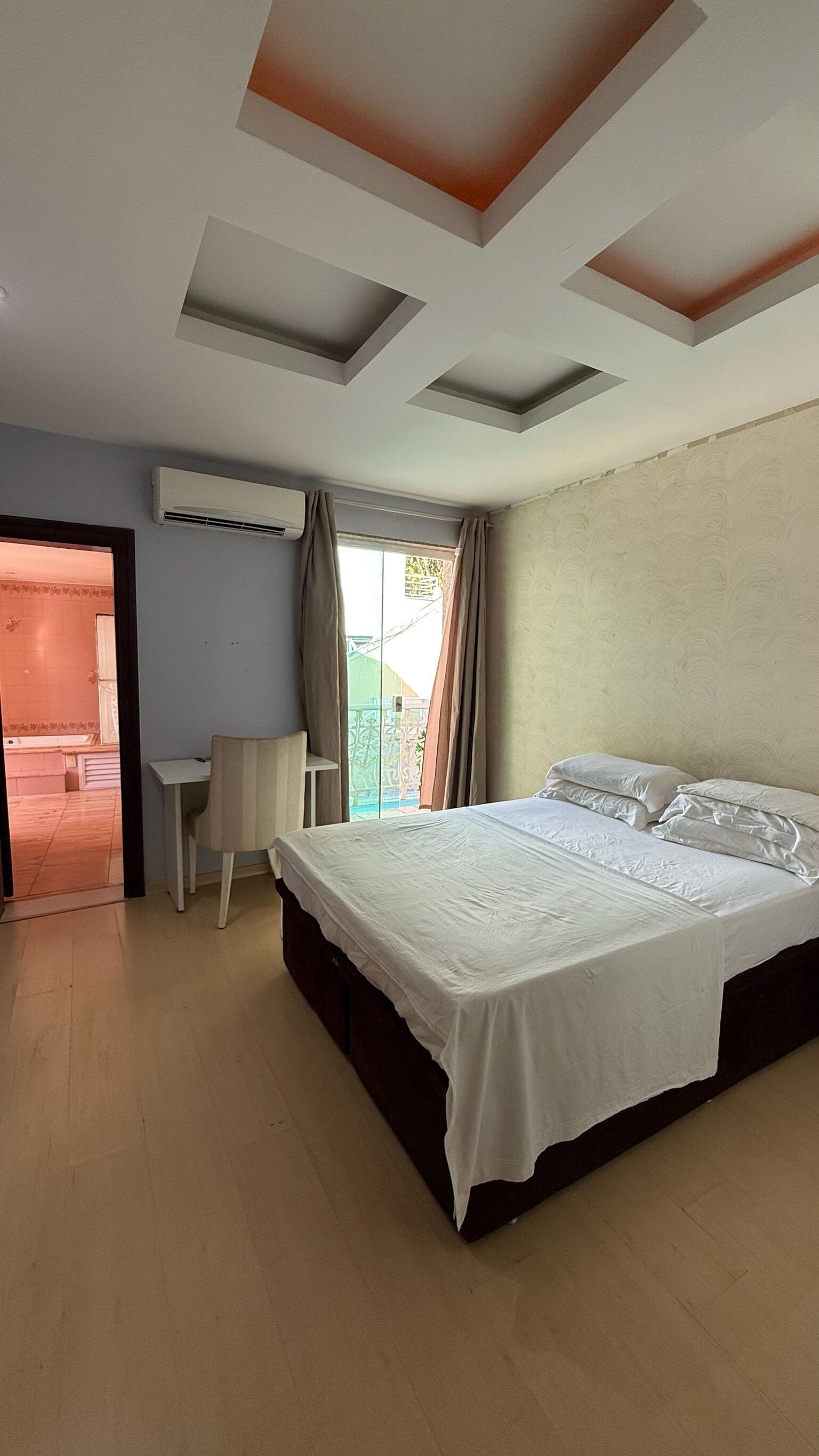 Comfort Room, Balcony, Pool View