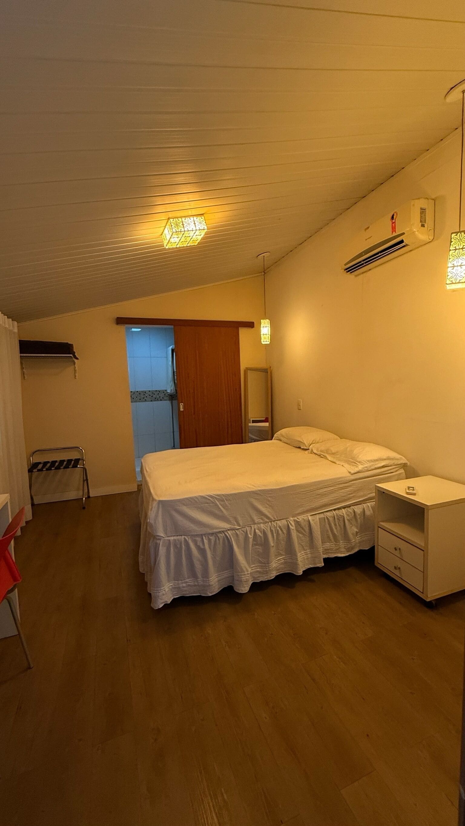 Classic Room, 1 Queen Bed