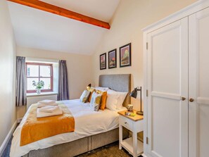 2 Schlafzimmer, Reisekinderbett, kostenloses WLAN, Bettwäsche