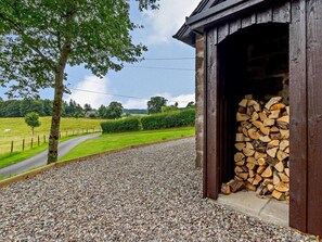Property grounds - 1 Bed in Muthill (oc-85244) (Crieff)
