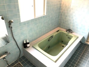 Bathroom - Bridge Kohama Island (Taketomi)