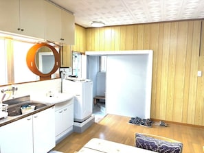 Interior - Coco House (Ishigaki)