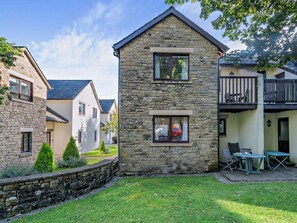 Exterior - 3 Bed in Penrith (oc-85896) (Hutton)