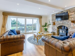 TV - 1 Bed in Bideford (oc-85889) (Westward Ho!)