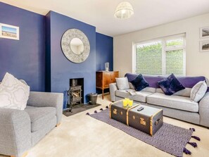 TV - 3 Bed in Romney Marsh (oc-86012) (Saint Mary's Bay)