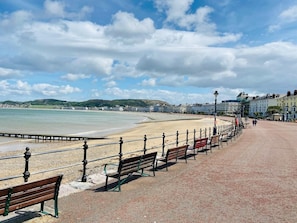 Strand