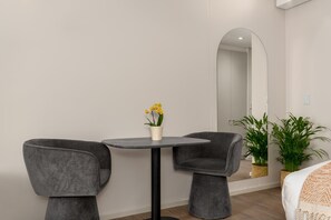 Dining - Elegant Studio | Dolce Vita | Sea Point (Cape Town)
