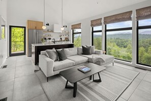 Fernseher, Kamin