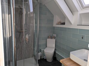 Bathroom - 2 Bed in Clynderwen (oc-86158) (Clynderwen)