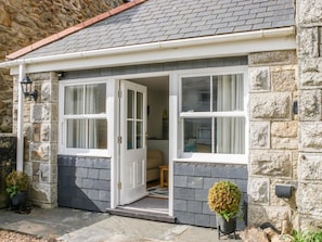 Exterior detail - 1 Bed in Penzance (oc-86149) (Saint Hilary)