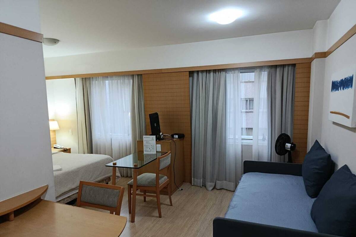 Apartamento básico, 1 cama Queen e sofá-cama | Wi-Fi de cortesia
