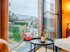 Interior - 3 Bed in Harrogate (oc-86490) (Harrogate)
