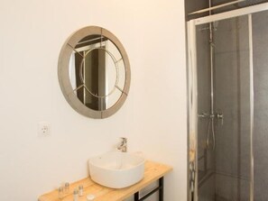 Apartment | Badezimmer