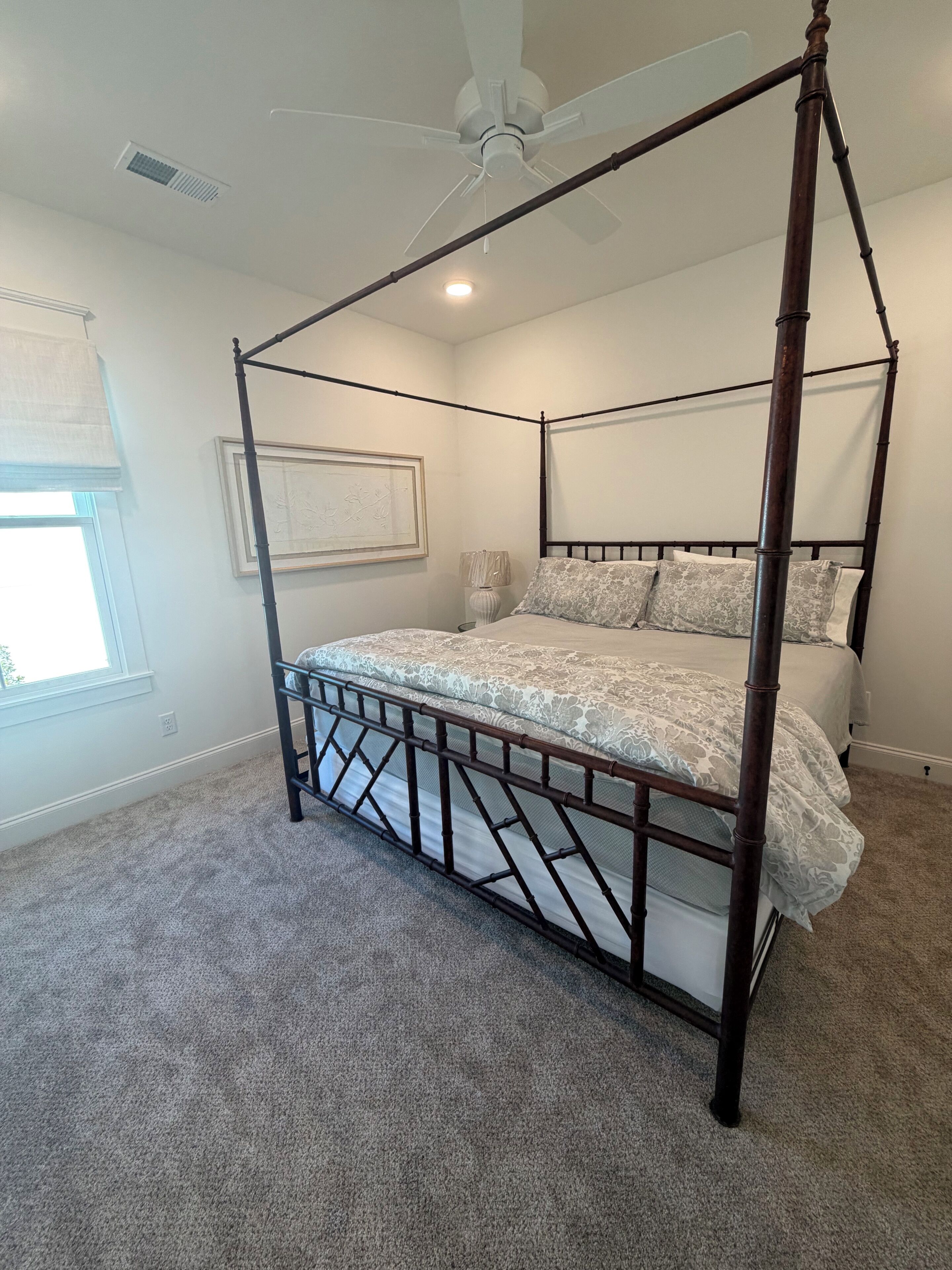 3 bedrooms, iron/ironing board, travel crib, WiFi (free)