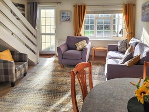 TV - 2 Bed in Bude (oc-86920) (Kilkhampton)