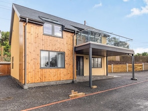 Exterior - 3 Bed in Aberdovey (oc-86932) (Aberdovey)