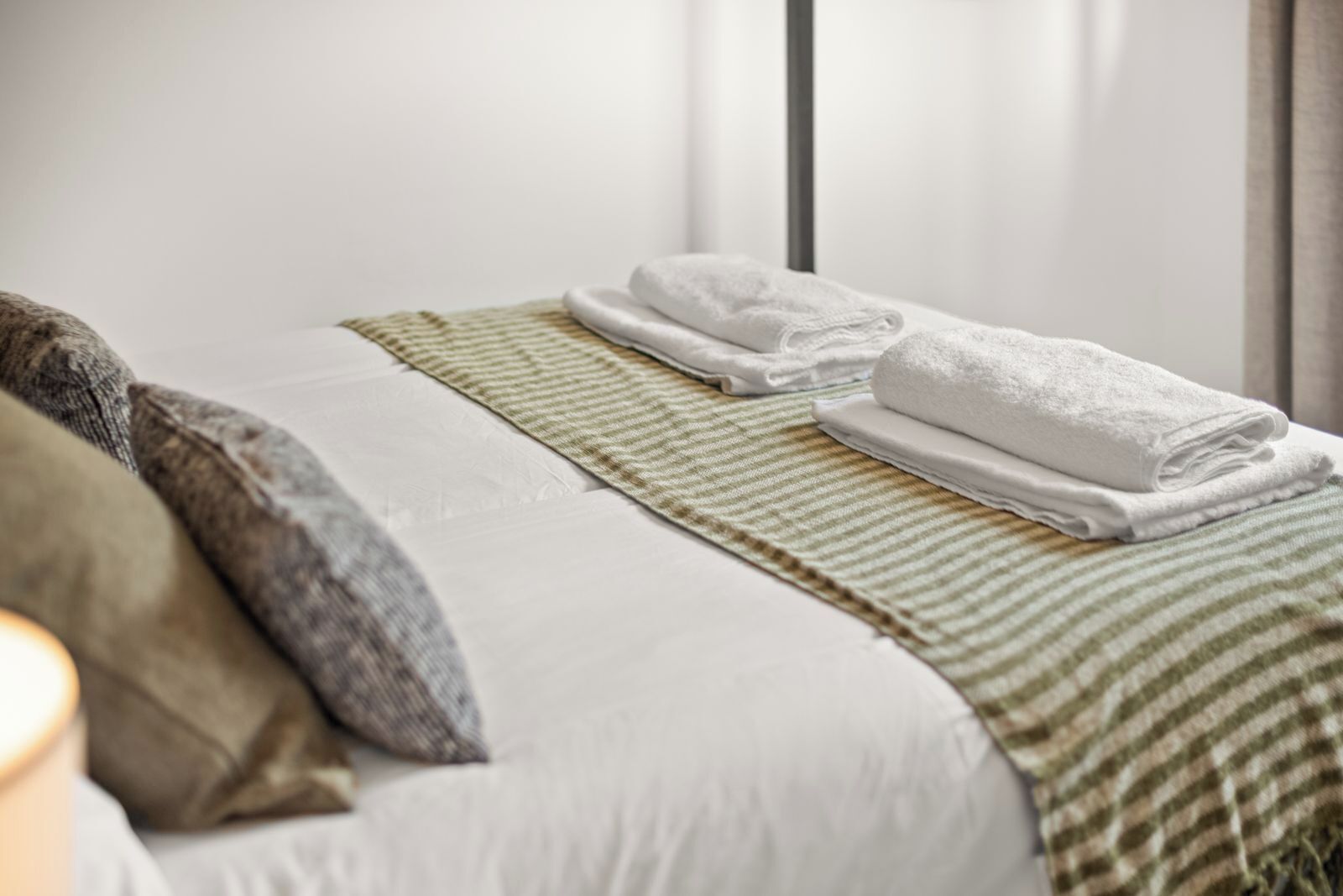 4 bedrooms, free WiFi, bed sheets