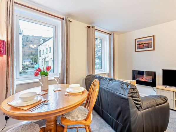 TV - 1 Bed in Keswick (oc-86396) (Rosthwaite)