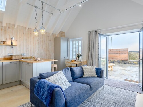 2 Bed in Bridgend (oc-86495)