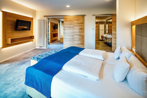 Superior Suite | In-room safe, desk, laptop workspace, free WiFi