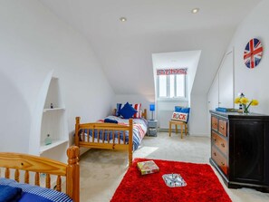 4 bedrooms, travel cot, free WiFi, bed sheets - 4 Bed in Bridport (oc-86538) (Bridport)