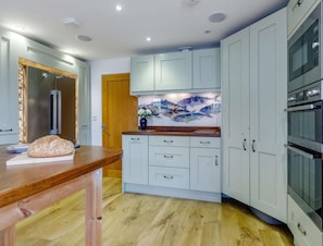 Stylish and contemporary kitchen