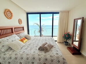 Room - Small Condo with Ocean View (Mazatlán)