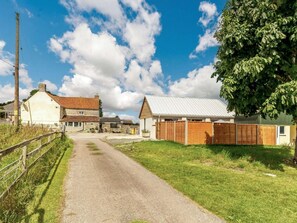 Property grounds - 1 Bed in Bridgwater (oc-86979) (Edington)