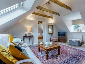 TV - 1 Bed in Cranbrook (oc-87119) (Benenden)