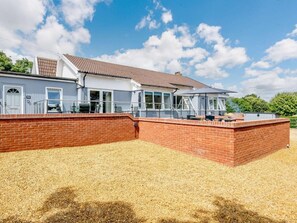 Terrace/patio - 3 Bed in Cromer (oc-87758) (Overstrand)