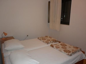 Internet, bed sheets - Studio Apartment (Vodice)