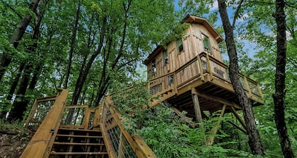 FLX Treehouses