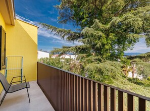 Property grounds - Superior One Bedroom Apartment with Balcony and Sea View (Malinska)