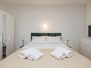 Unclassified image, 5 of 13, button - Superior One Bedroom Apartment with Balcony (Malinska)