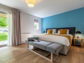 Room - 2 Bed in Saltash (oc-87703) (Saint Mellion)