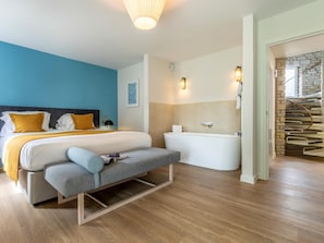 2 habitaciones, cuna de viaje, wifi gratis y ropa de cama 