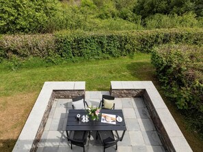 Outdoor dining - 2 Bed in Saltash (oc-87701) (Saint Mellion)