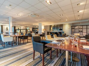 Dining - 2 Bed in Saltash (oc-87706) (Saint Mellion)